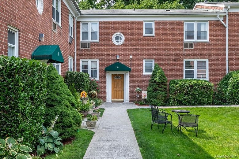 643 Pelham Road #4D
