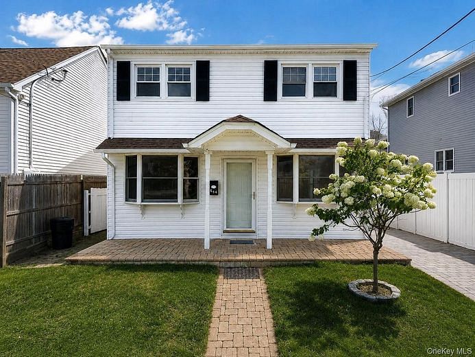 644 South 8th Street