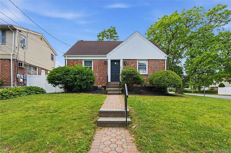 646 Macon Place