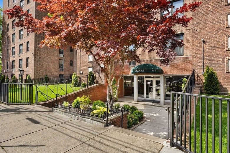 65-15 38th Avenue #5K