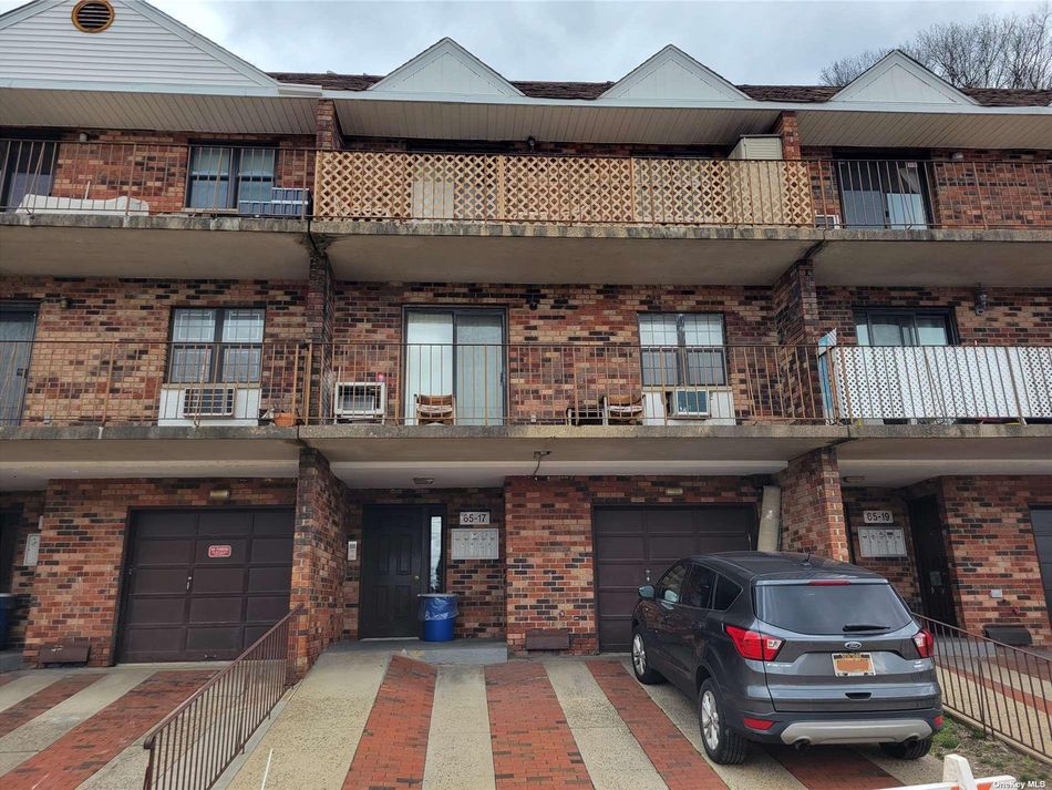 Image 1 of 14 for 65-17 242 Street #7D in Queens, Douglaston, NY, 11362