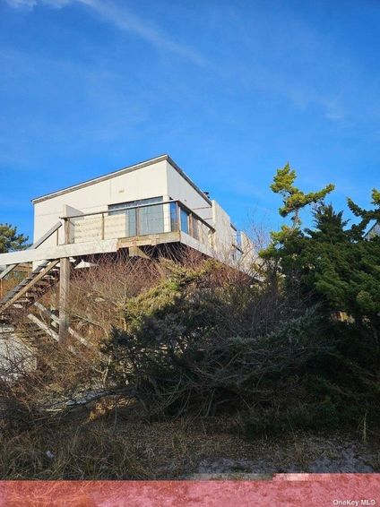 Image 1 of 8 for 65 Island Walk in Long Island, Lonelyville, NY, 11706