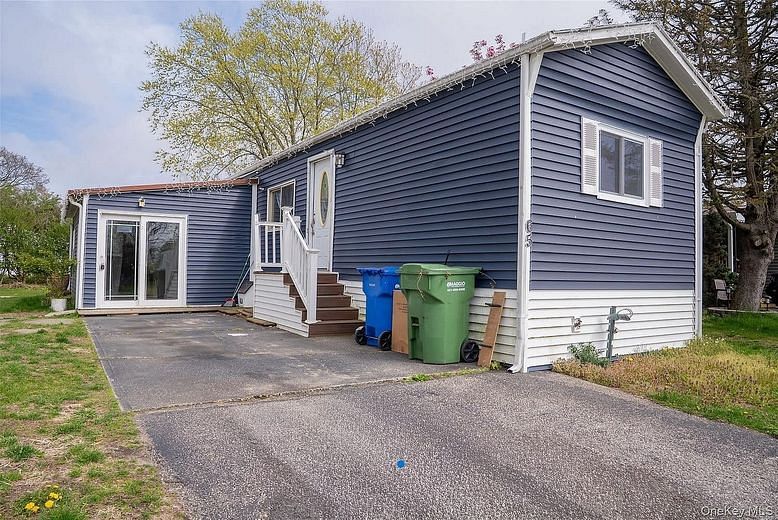 65 Minuteman Drive