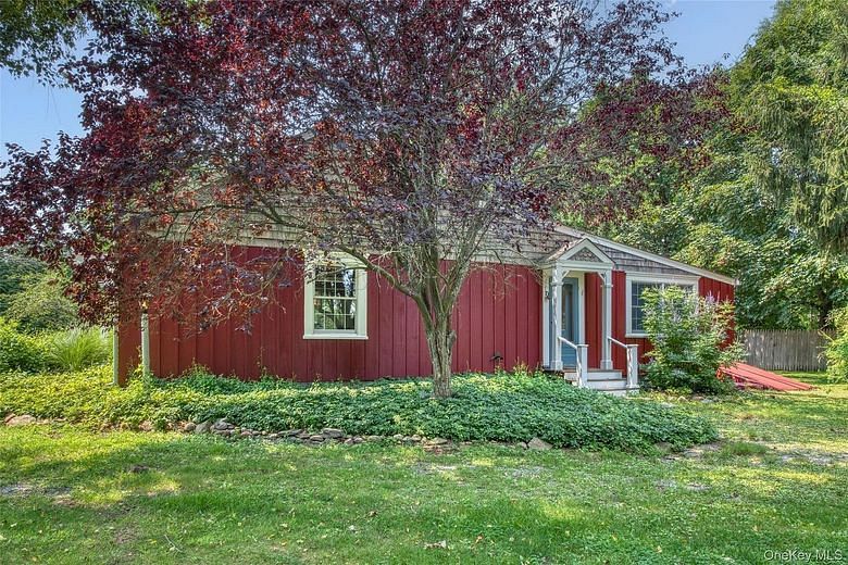 65 Ryder Farm Lane