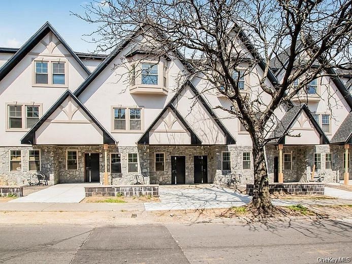 65 W 2nd Street #8
