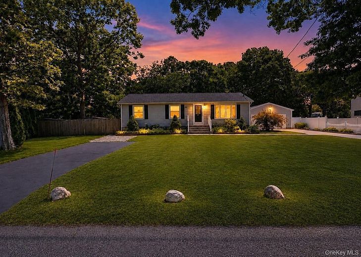 65 Winston Drive