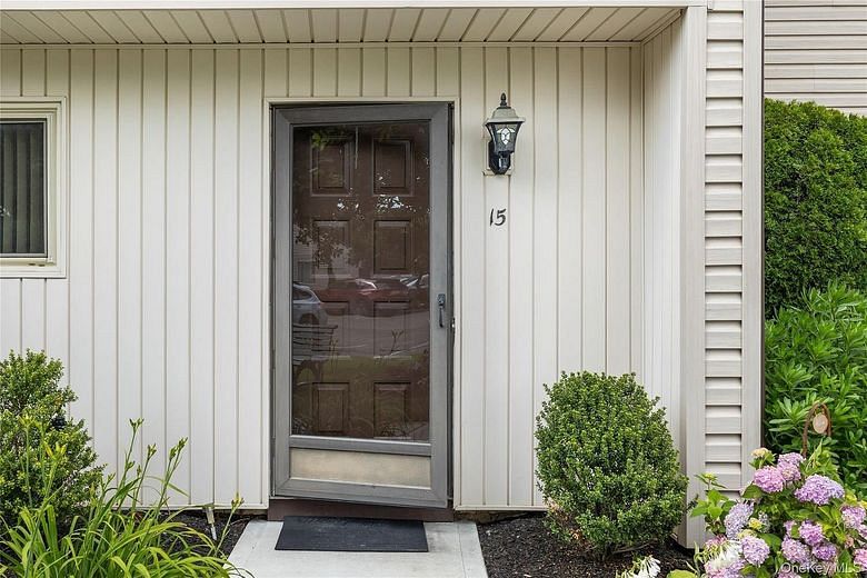650 Newbridge Road #15