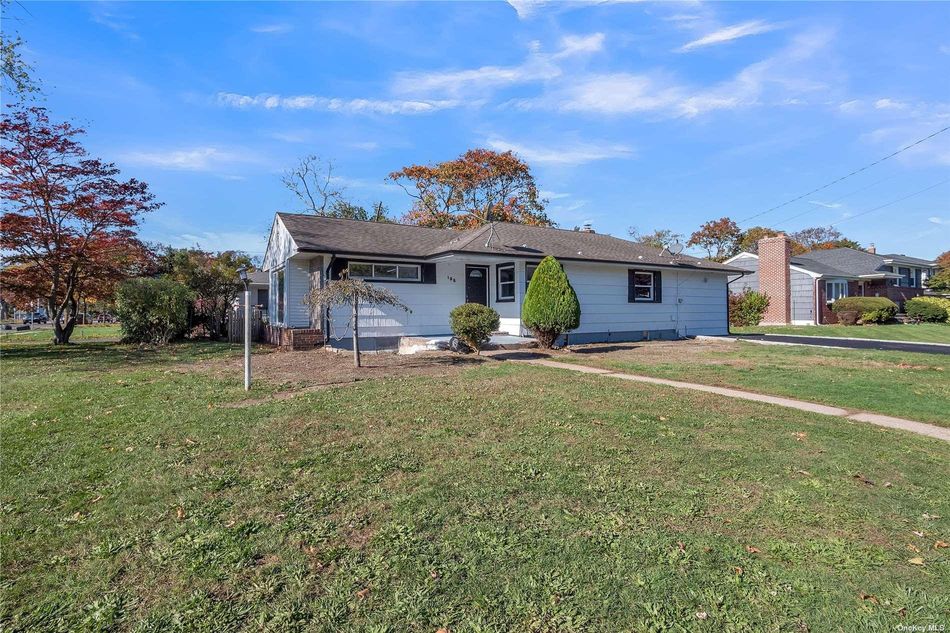 Image 1 of 30 for 196 Jayne Avenue in Long Island, Patchogue, NY, 11772