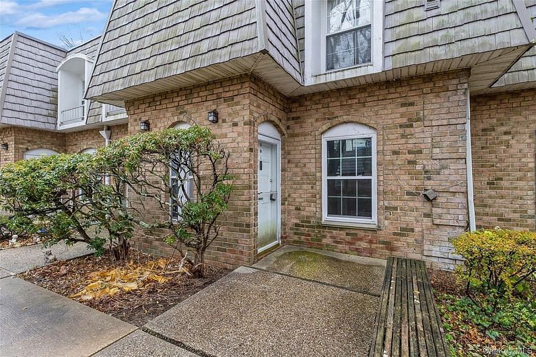 655 Middle Country Road #4D1