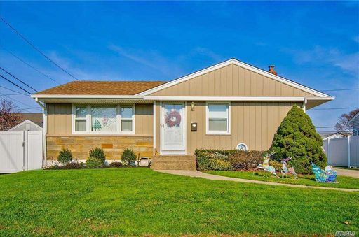 Image 1 of 24 for 27 Elwood Avenue in Long Island, Hicksville, NY, 11801