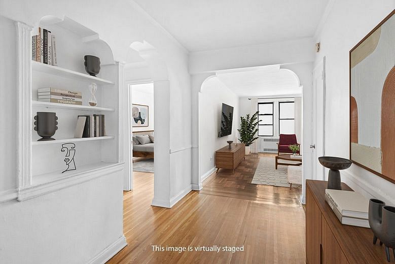 657 East 26th Street #5T