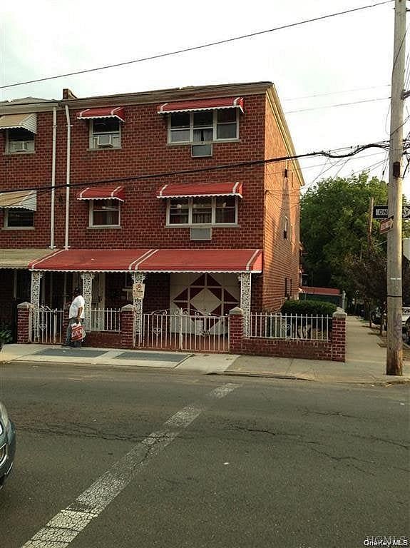 658 E 216th Street #3