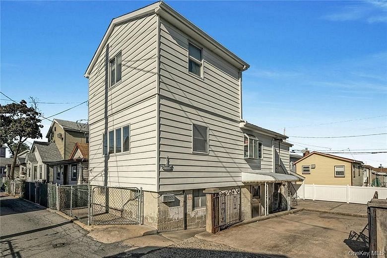 65C Edgewater Park #C