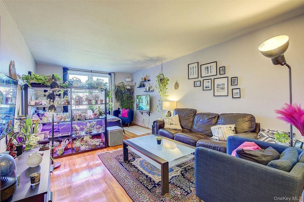 Image 1 of 29 for 66-01 Burns Street #4N in Queens, Rego Park, NY, 11374