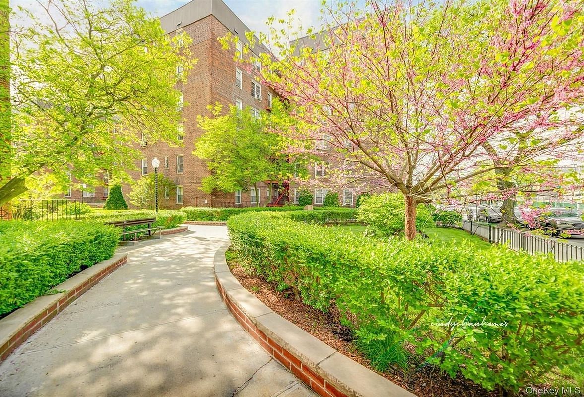 Image 1 of 21 for 66-40 108th Street #1D in Queens, Forest Hills, NY, 11375