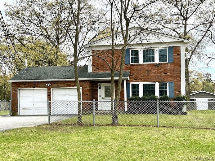 66-68 Hawthorne Ave