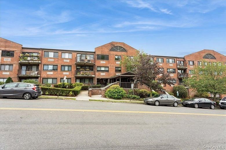 66 Crisfield Street #1D