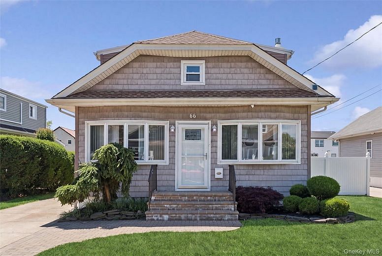 66 Kenny Avenue