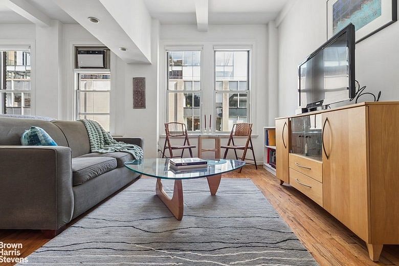 66 Madison Avenue #12B