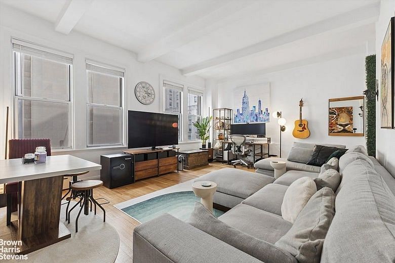 66 Madison Avenue #4A