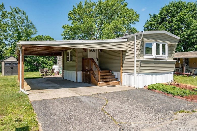 66 Minuteman Drive
