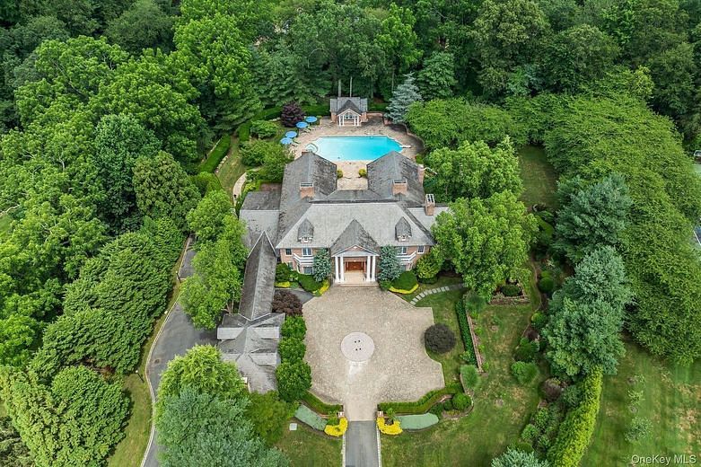 660 Chicken Valley Road