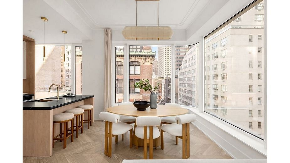 660 Lexington Avenue #10A