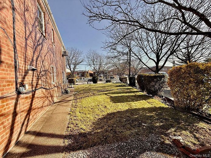 6605 Garfield Avenue