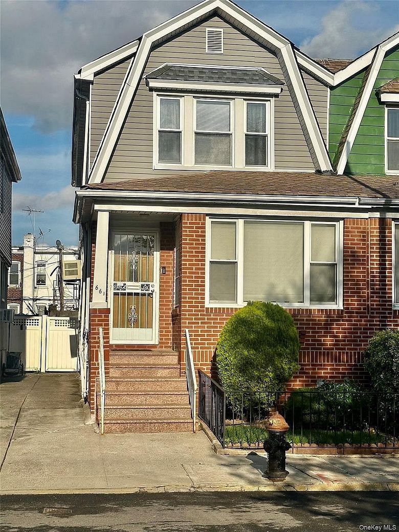 661 E 43rd Street