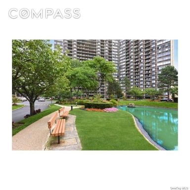Image 1 of 41 for 2 Bay Club Drive #15G in Queens, Bayside, NY, 11360