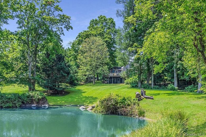 66A North Midway Road