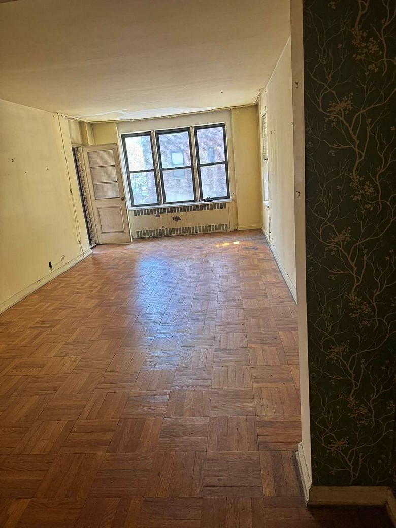 67-40 Yellowstone Boulevard #2P