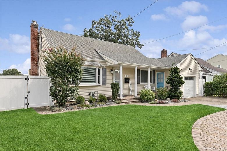 67 Deer Lake Drive
