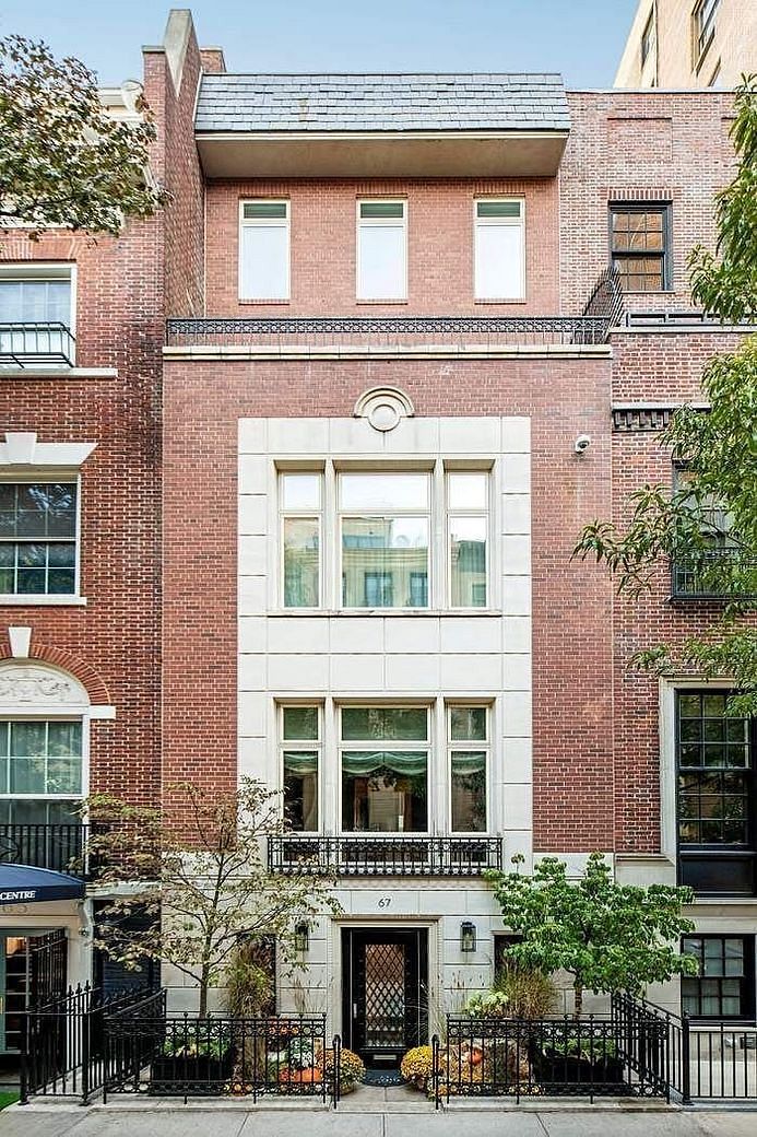 67 East 82nd Street
