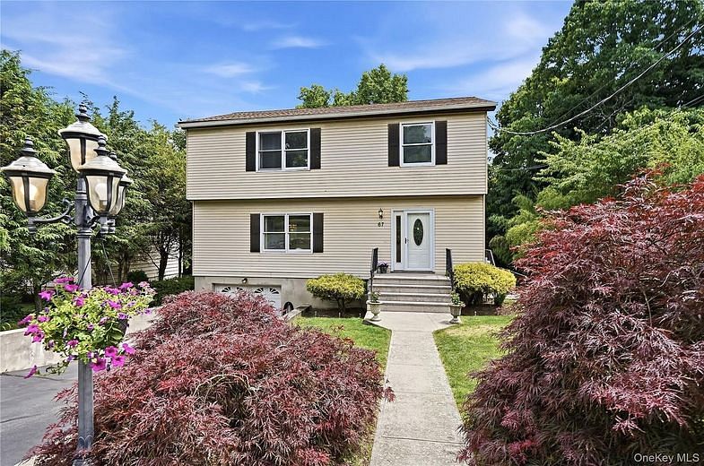 67 Sherwood Drive