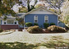 Image 1 of 1 for 8 Valentine Road in Long Island, Shoreham, NY, 11786