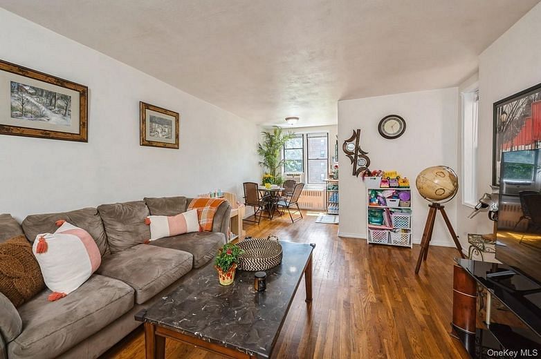 678 Warburton Avenue #5J