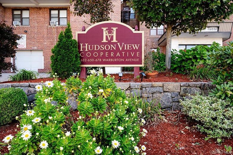 678 Warburton Avenue #7I-7J