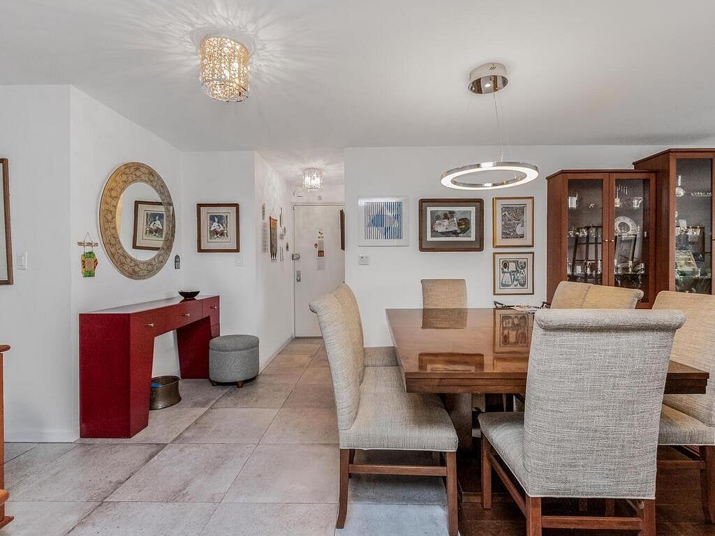 Image 1 of 15 for 679 W 239th Street #4F in Bronx, NY, 10463