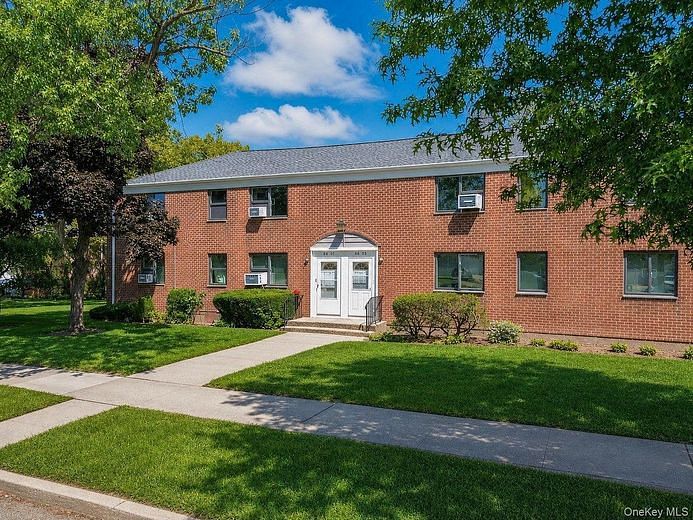 68-01 Bell Boulevard #Upper
