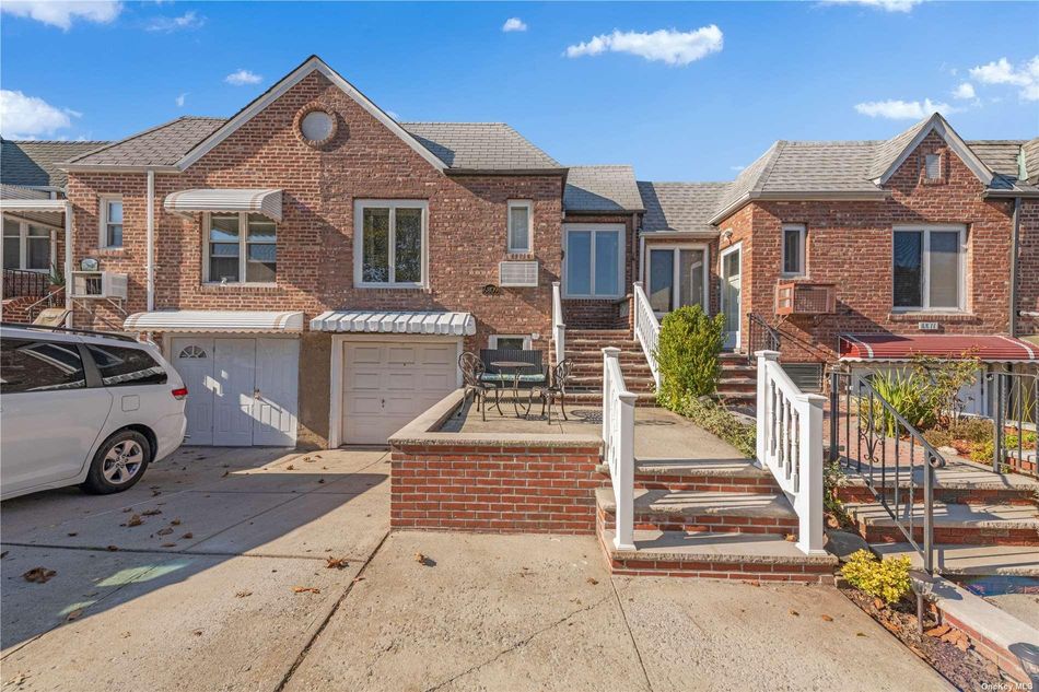 Image 1 of 17 for 68-09 60th Road in Queens, Maspeth, NY, 11378