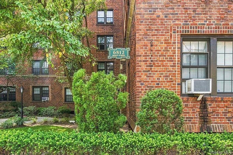 68-12 Burns Street #B2