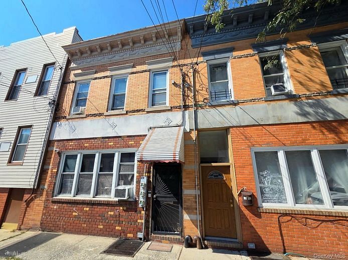 68-14 60th Street