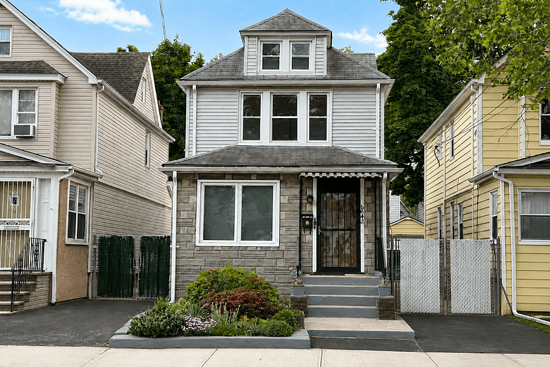 68-42 Loubet Street