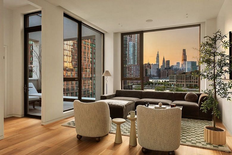 68 Commercial Street #PH