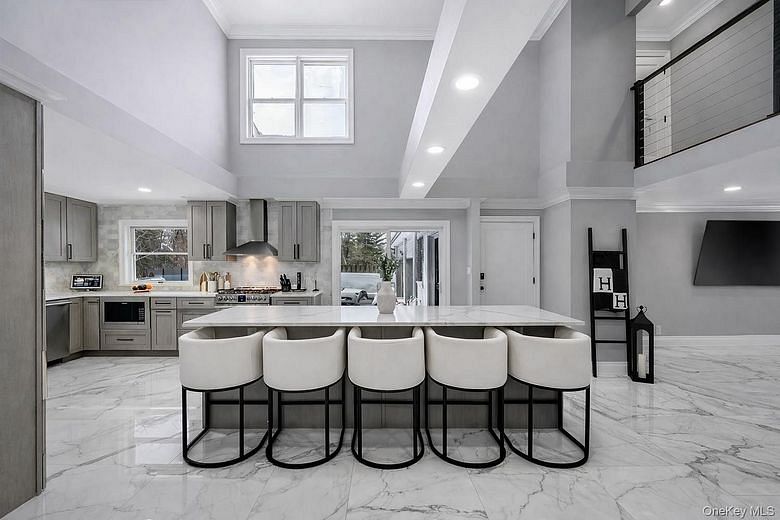 68 Fort Salonga Road