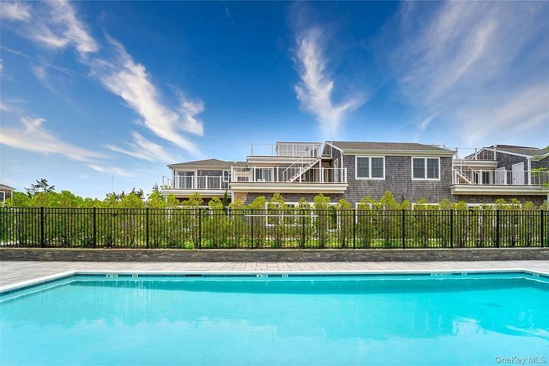 68 Foster Avenue #3