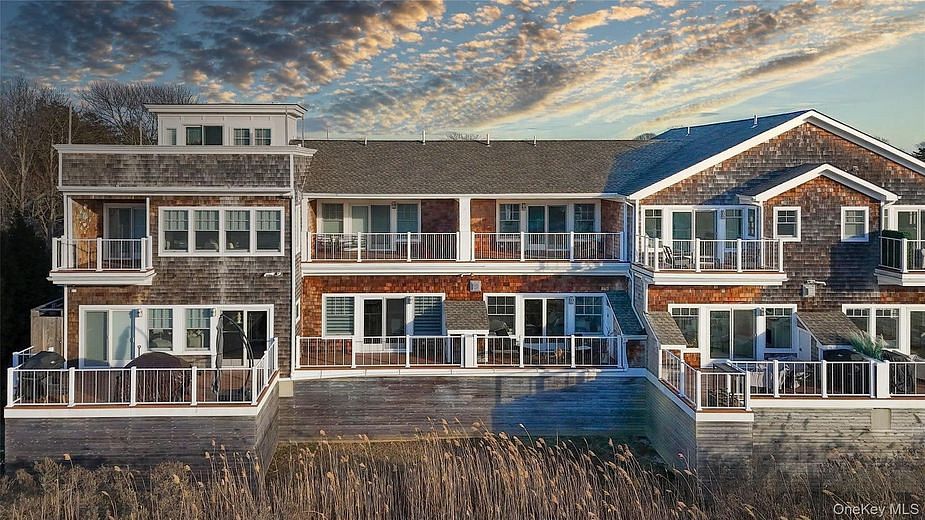 68 Foster Avenue #4