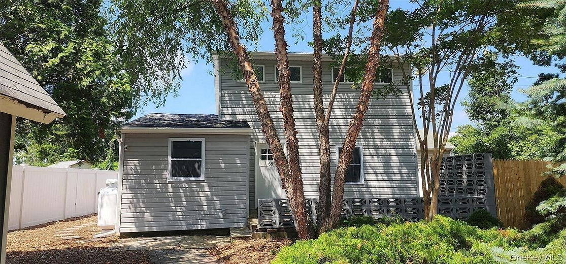 68 Montauk Drive