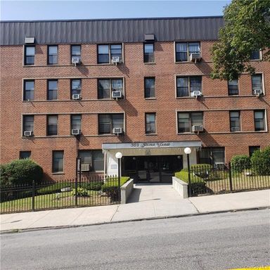 Image 1 of 32 for 309 N Broadway #1D in Westchester, Yonkers, NY, 10701